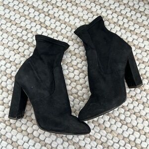 Steve Madden Heeled Booties